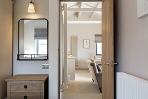 Interior - Dylan Spa, Carmarthen (Laugharne)