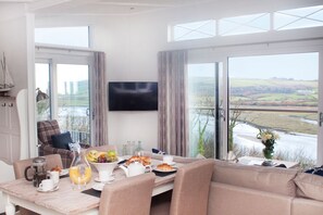 Dining - Milk Wood 3 Spa, Carmarthen (Laugharne)