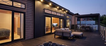 Canto Spa, Carmarthen