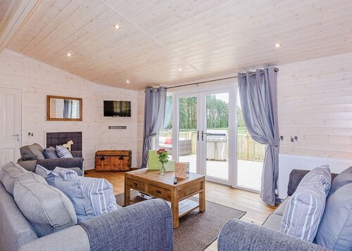 Lancaster Lodge, Winchester