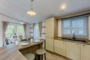 Dining - Brayford Lodge, Louth (Louth)