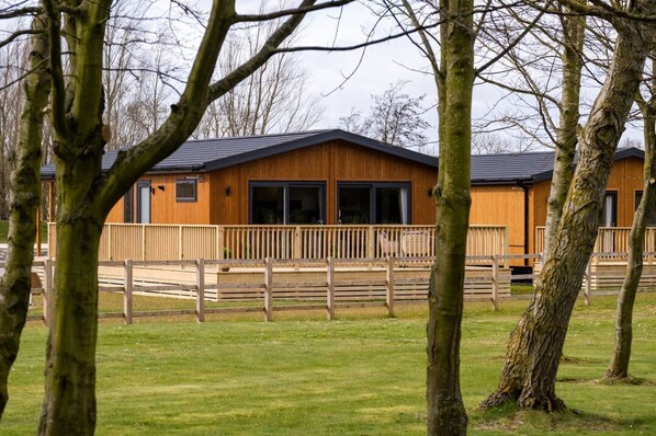 Exterior - Royal View, Laceby Manor Resort & Spa (Laceby)