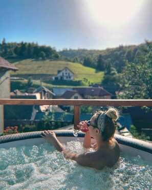 Bain à remous extérieur