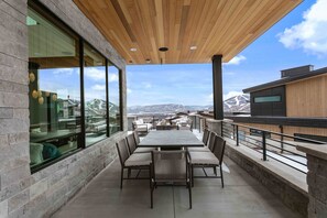 Outdoor dining - NEW! Luxury 6BR w/ Hot Tub, Firepit & Deer Valley Access (Daniel)
