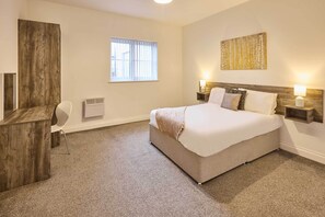 2 bedrooms, iron/ironing board, Internet, bed sheets - Host & Stay | Showtime Studio (Blackpool)