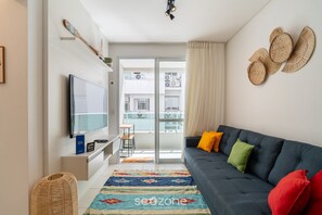 Basic Apartment | Living area - Apt w/ BBQ Grill 600m From the Beach Isa0105 (Florianópolis)