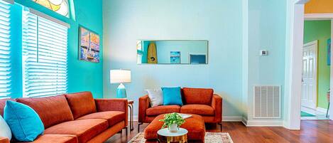 Apartment, Multiple Beds, Patio, City View (Surf + Strand Unit A) | Living area