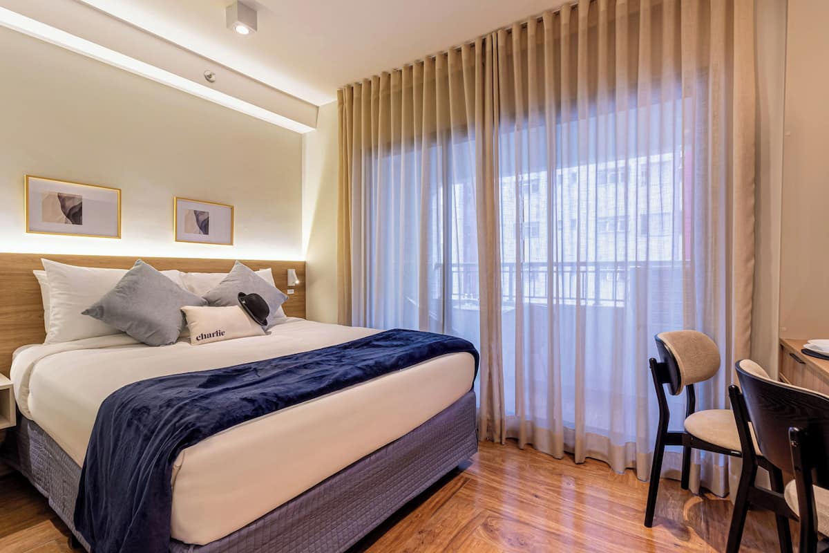 Studio Casal | Een laptopwerkplek, gratis wifi