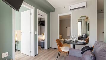 Apartamento 2 Dormitórios | Sala de estar | Smart TV