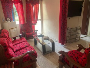 Classic Room | Living area - Hôtel le Papillon (Mutsamudu)