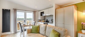 Pear Tree (Pet), Thirsk