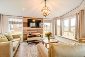 Living area - Spindle Spa (Pet), Thirsk (Carlton Miniott)