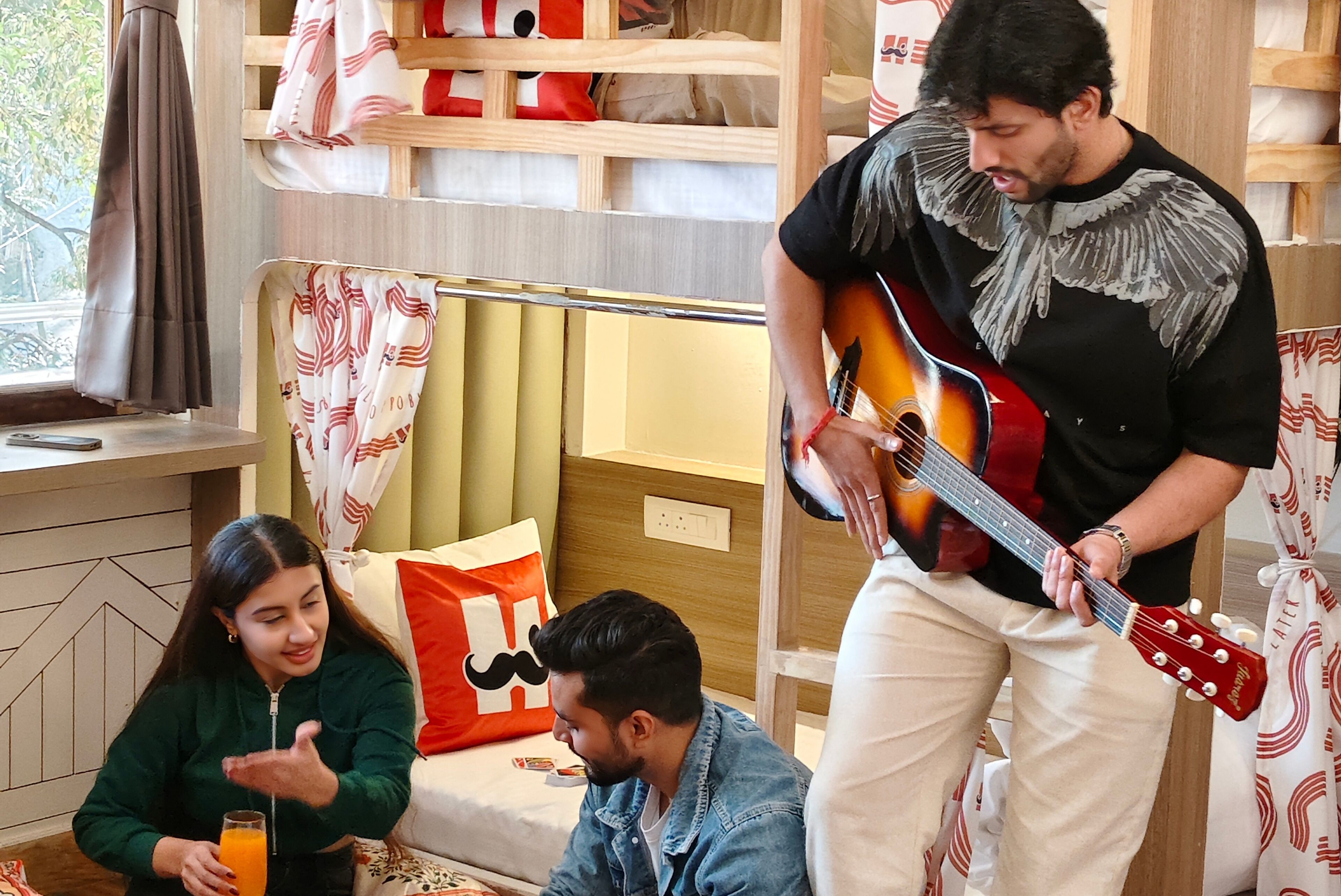 6 Bed Premium Mixed Dorm | Free WiFi