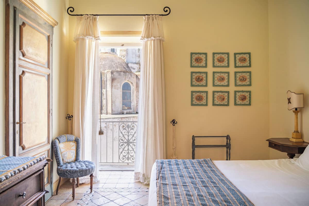 Deluxe Room, City View | City view