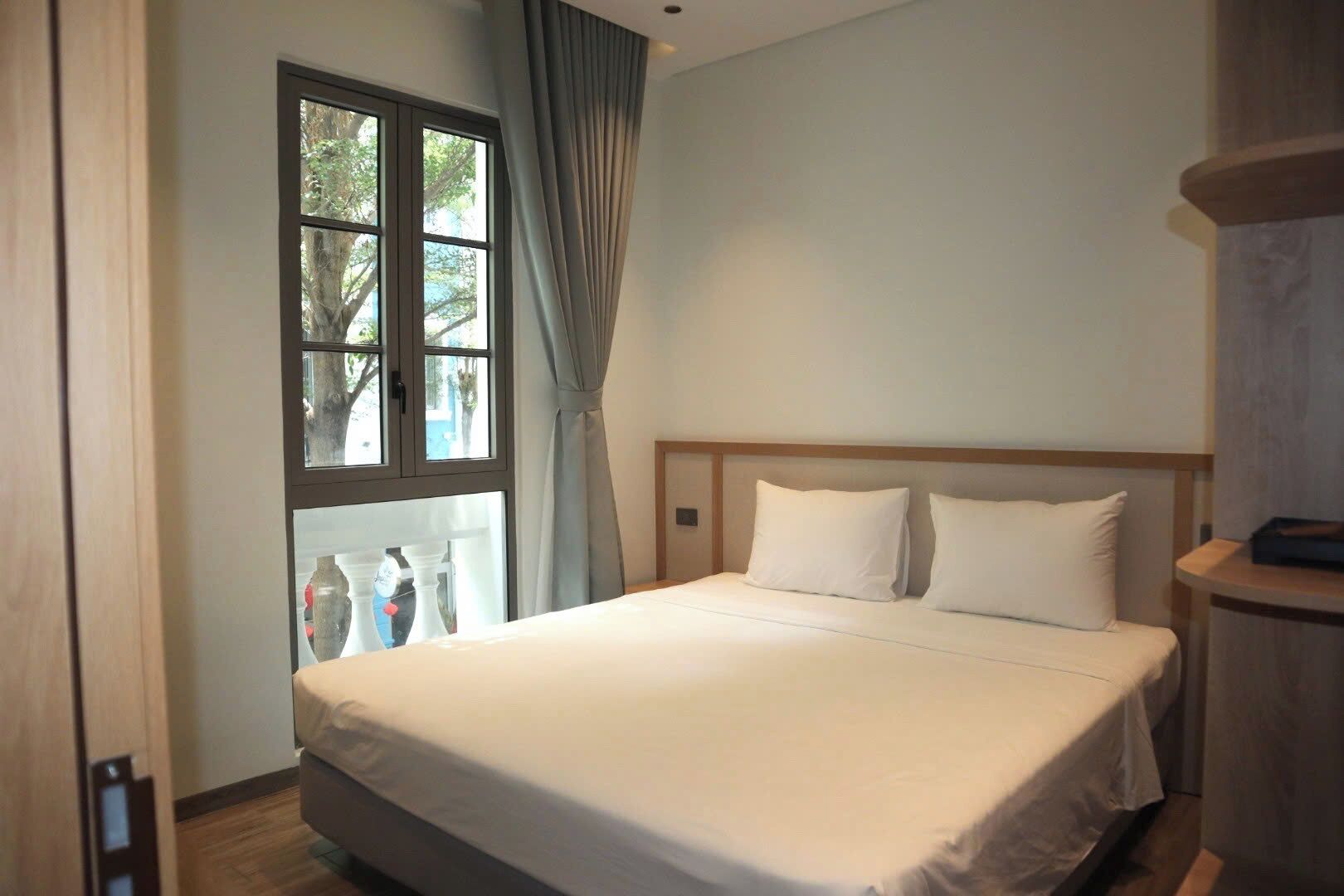 Apartment, City View | Desk, free WiFi