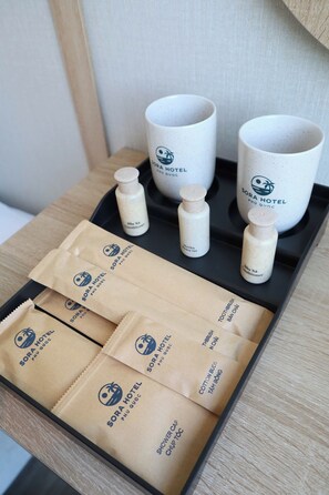 Premium Studio, City View | Bathroom amenities | Shower, hair dryer, slippers, towels - Sora Hotel (Phu Quoc)