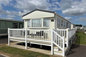 Exterior - Palm Grove 118 - Golden Palm Resort (Skegness)