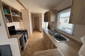 Private kitchen - Palm Grove 118 - Golden Palm Resort (Skegness)