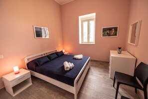 Silitysrauta/-lauta, internet, vuodevaatteet