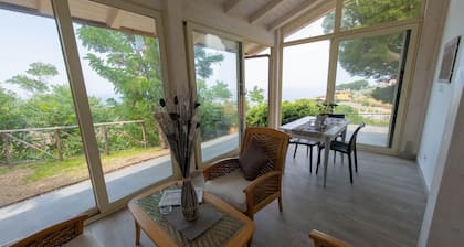 Private Terrace with Panoramic View of the Aeolian Islands - Pool and WiFi - Apt VULCANO