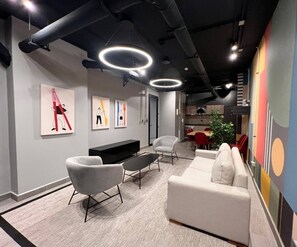 Interior - Family-Friendly Apartment • Walk to Parks & Shops • Safe and comfort for all. (Santiago)
