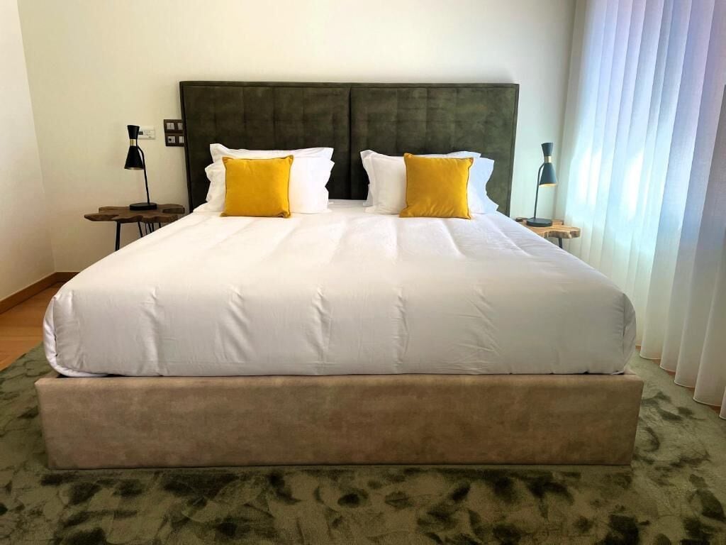Free cots/infant beds, free WiFi, bed sheets, wheelchair access