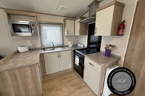 Private kitchen - Palm Grove 182 - Golden Palm Resort (Skegness)