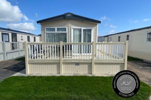 Exterior - Palm Grove 182 - Golden Palm Resort (Skegness)
