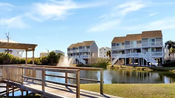 House, Multiple Beds (Barrier Dunes 134 - 91 Cape Escape II) | Property grounds