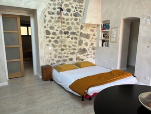 1 bedroom, iron/ironing board, free WiFi, bed sheets