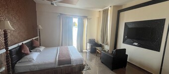 Townhouse Dharawada Taluku