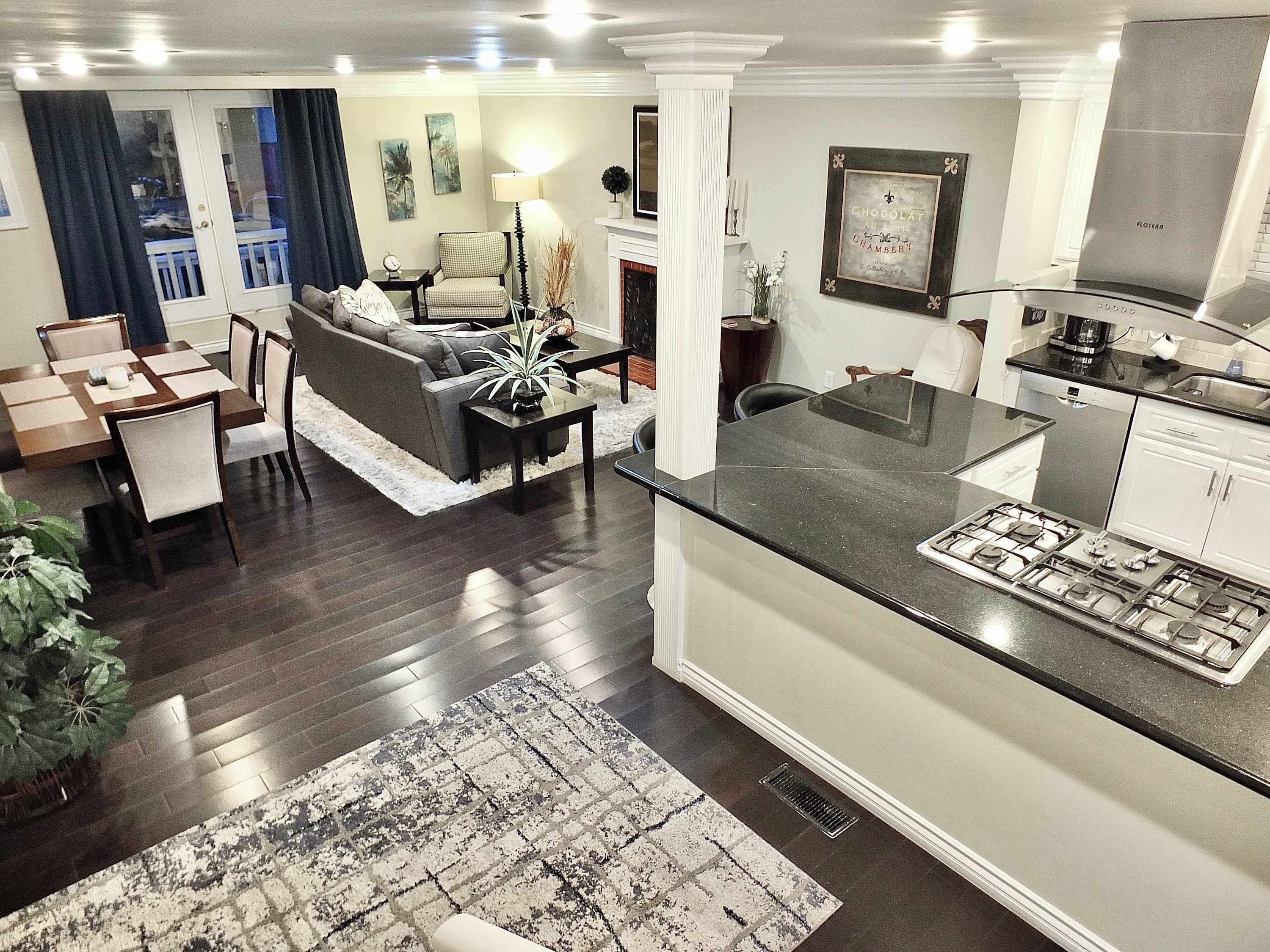 Apartment, Multiple Beds, Patio (LB Peninsula) | Interior