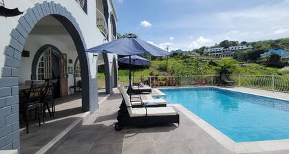 Sugarbird | Elegant 3BR retreat with private pool