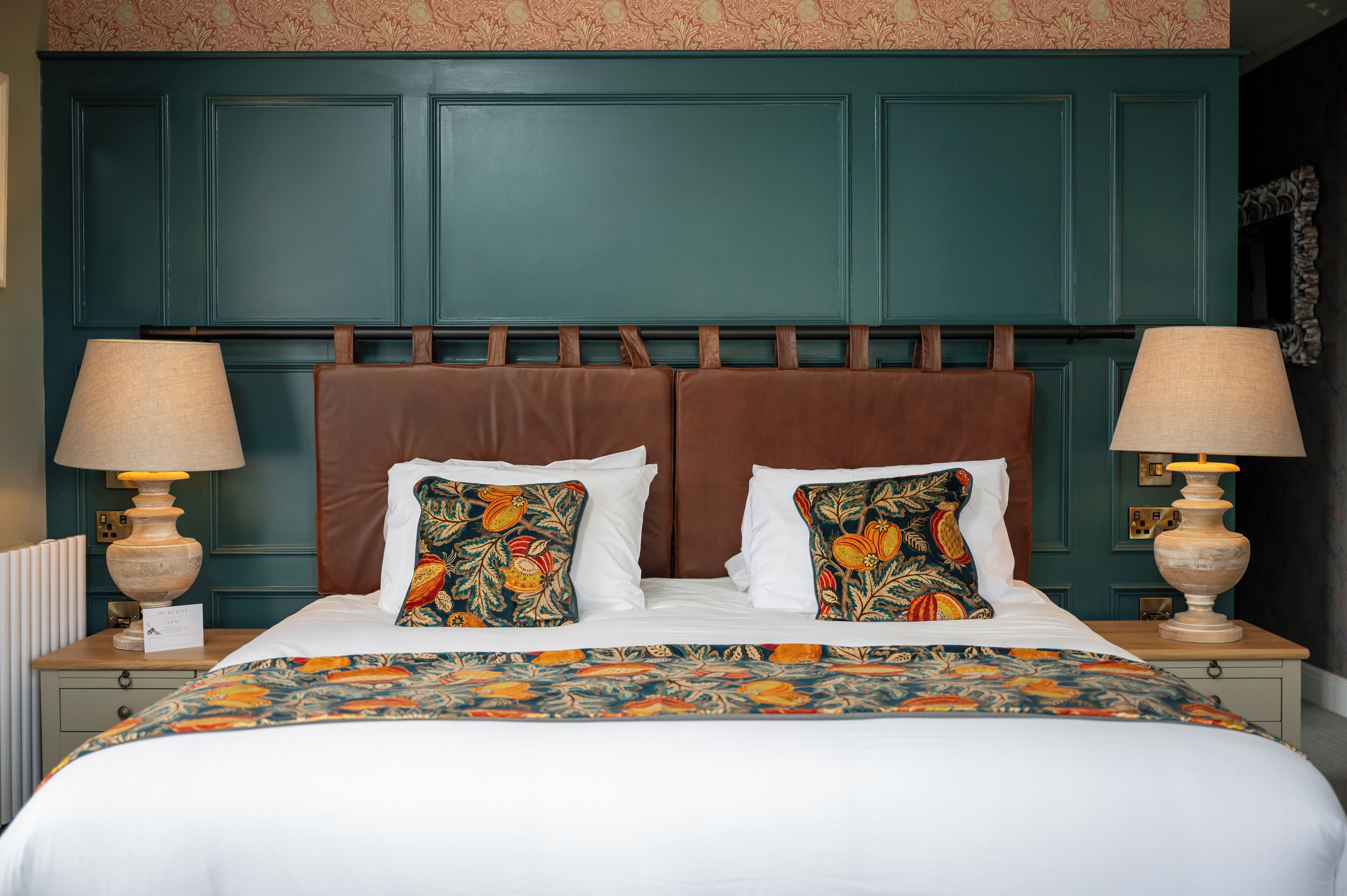 Dobbeltrom – business, strandutsikt | Skrivebord og wi-fi (inkludert)