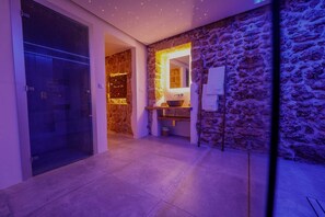 صورة غير مصنفة، 5 من 26، زرّ