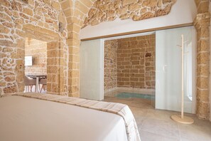 Spa - Charming homes with 3 private pools & SPA in Salento.
Breakfast included. (Miggiano)