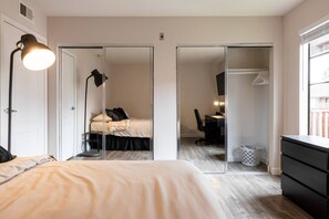 1 bedroom, desk, iron/ironing board, free WiFi