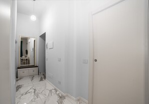 Interior - Apartment 'Bright Suite '46' Cosy and Central' with Wi-Fi and Air Conditioning (Milano)