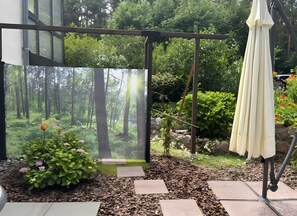 Property grounds - Apartment 'Krauses Unterdeck' with Private Terrace, Shared Garden and Wi-Fi (Loddin)