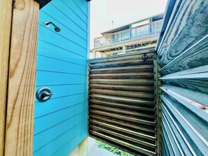 Maison, plusieurs lits, patio (Dockside Dream) | Enceinte de l’hébergement