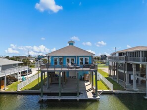 Exterior - Dockside Dream Home for 10 (Galveston)