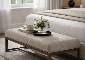 Iron/ironing board, Internet, bed sheets - Beautiful Central Escape | Covent Garden Living (London)