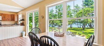 NEW Tranquil Tides - 2-bedroom home with privacy, AC and tidal waterfront access