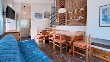 Vila, 2 kamar tidur, patio, pemandangan kebun | Ruang makan