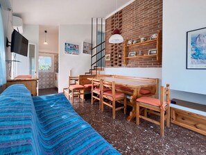 Villa, 2 Schlafzimmer, Terrasse, Gartenblick | Esszimmer