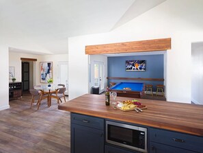 Games room - Modern and Classy Old Town Scottsdale Retreat! Pool, Hot Tub, Game Room! (Scottsdale)