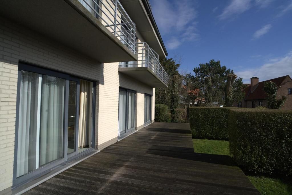 Studio Standard, balcon | Extérieur