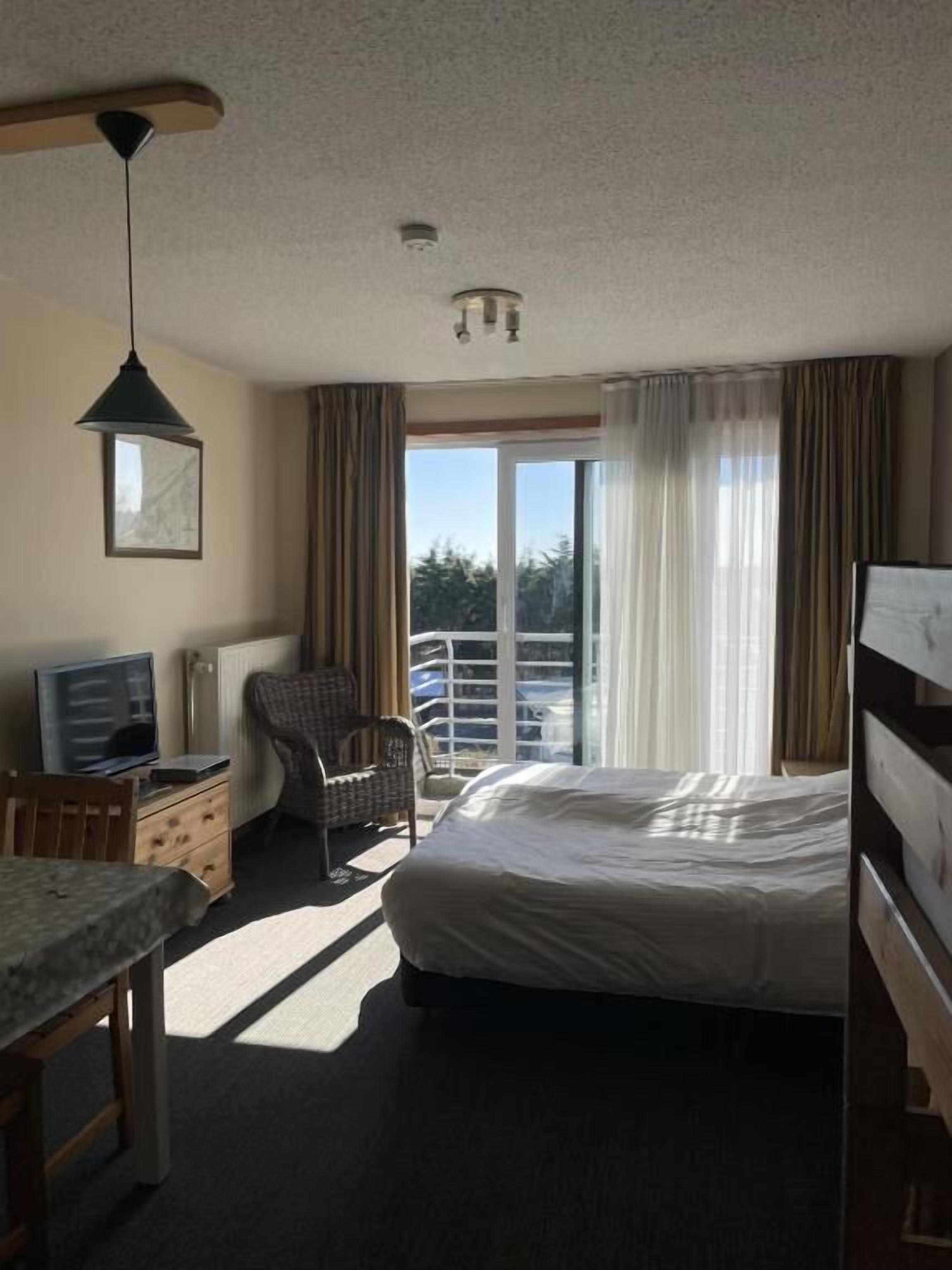 Standard Studio, Balcony | Laptop workspace, free WiFi