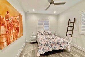 3 bedrooms, in-room safe, free WiFi, bed sheets - the fountain (Key Largo)