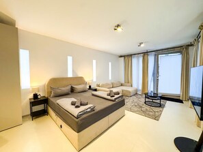 1 多间卧室、WiFi、床单